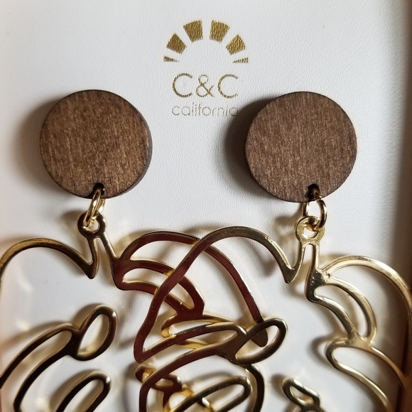 C & C California Gold Leaf Tropical Wood Dangle Drop Boho Chic Earri… - Picture 3 of 6